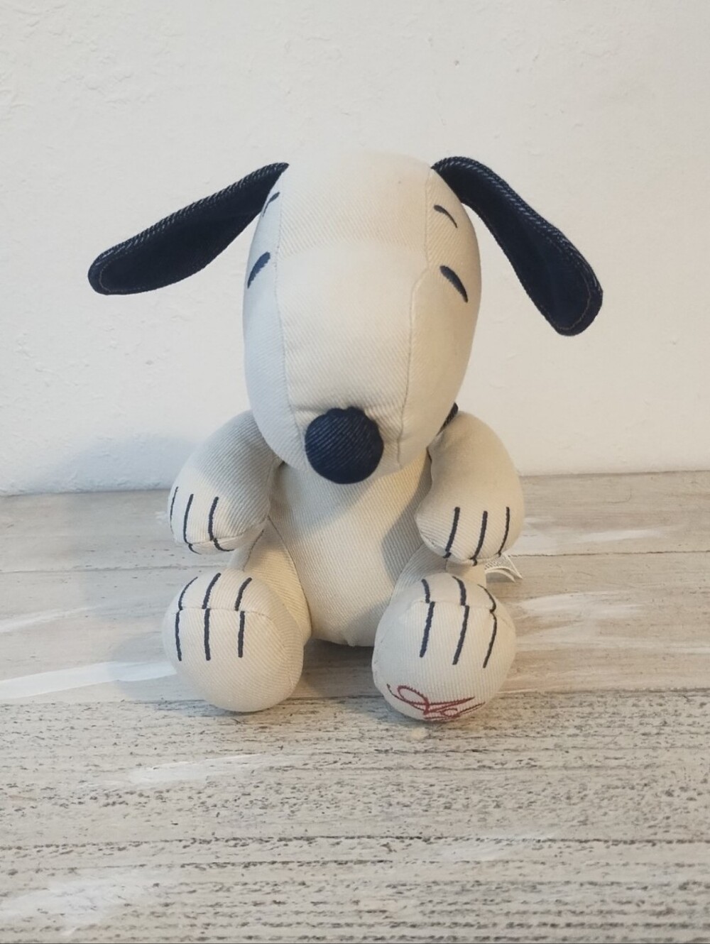American Eagle Snoopy Denim Plush Soft Toy Embroidery Rare very good condition